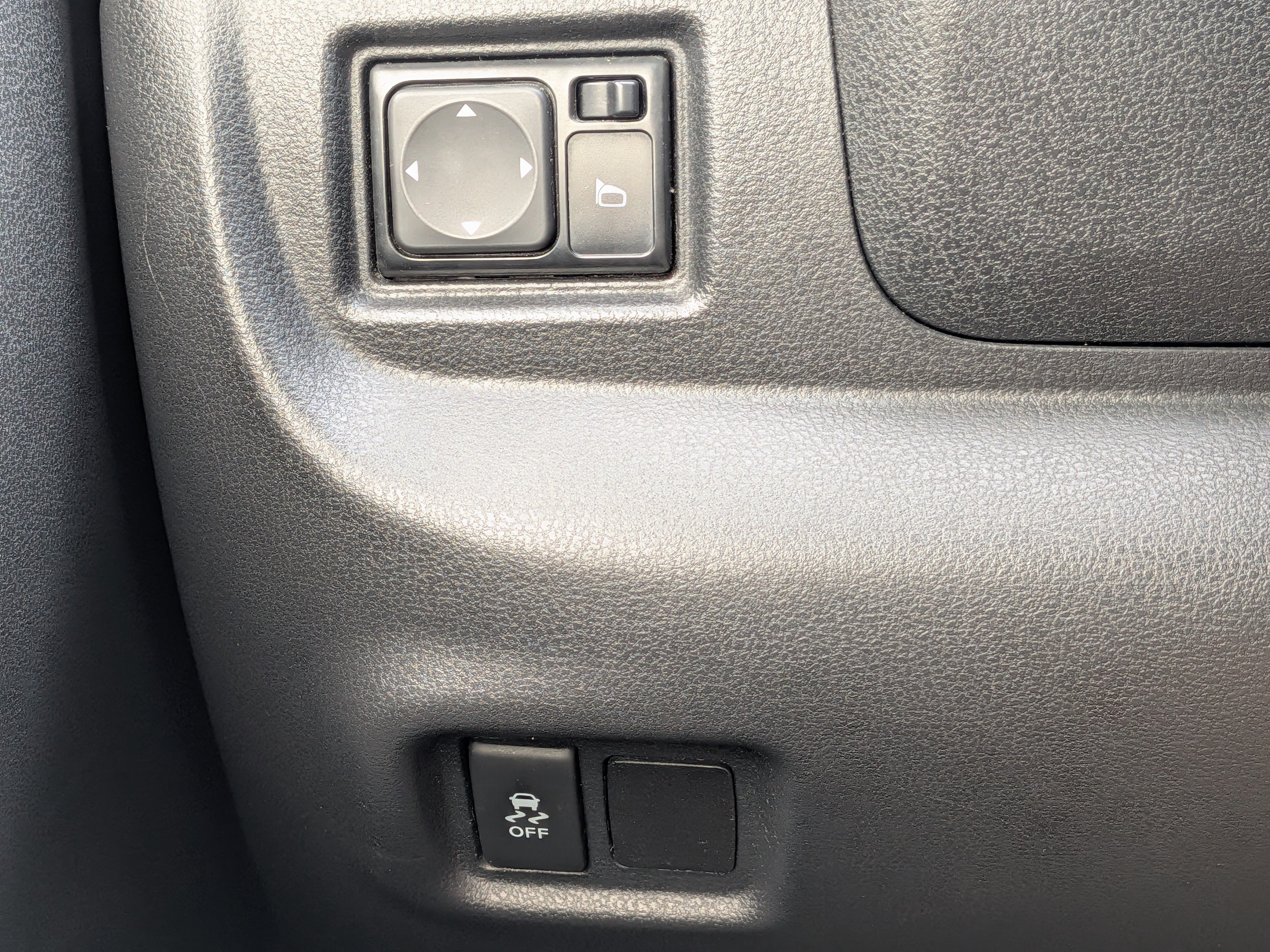 Used 2016 Nissan Versa Note SV w/ Sport Value Package FWD image 21