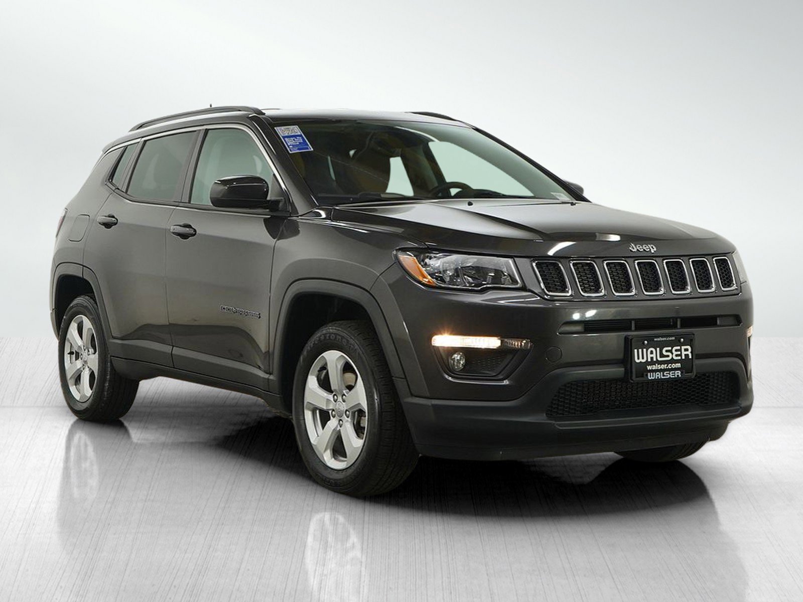 Used 2018 Jeep Compass Latitude w/ Popular Equipment Group image 7
