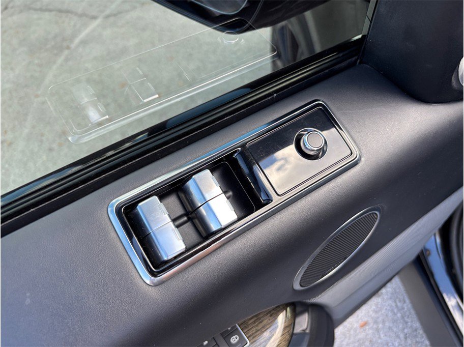 Used 2018 Land Rover Range Rover Sport HSE Dynamic image 23