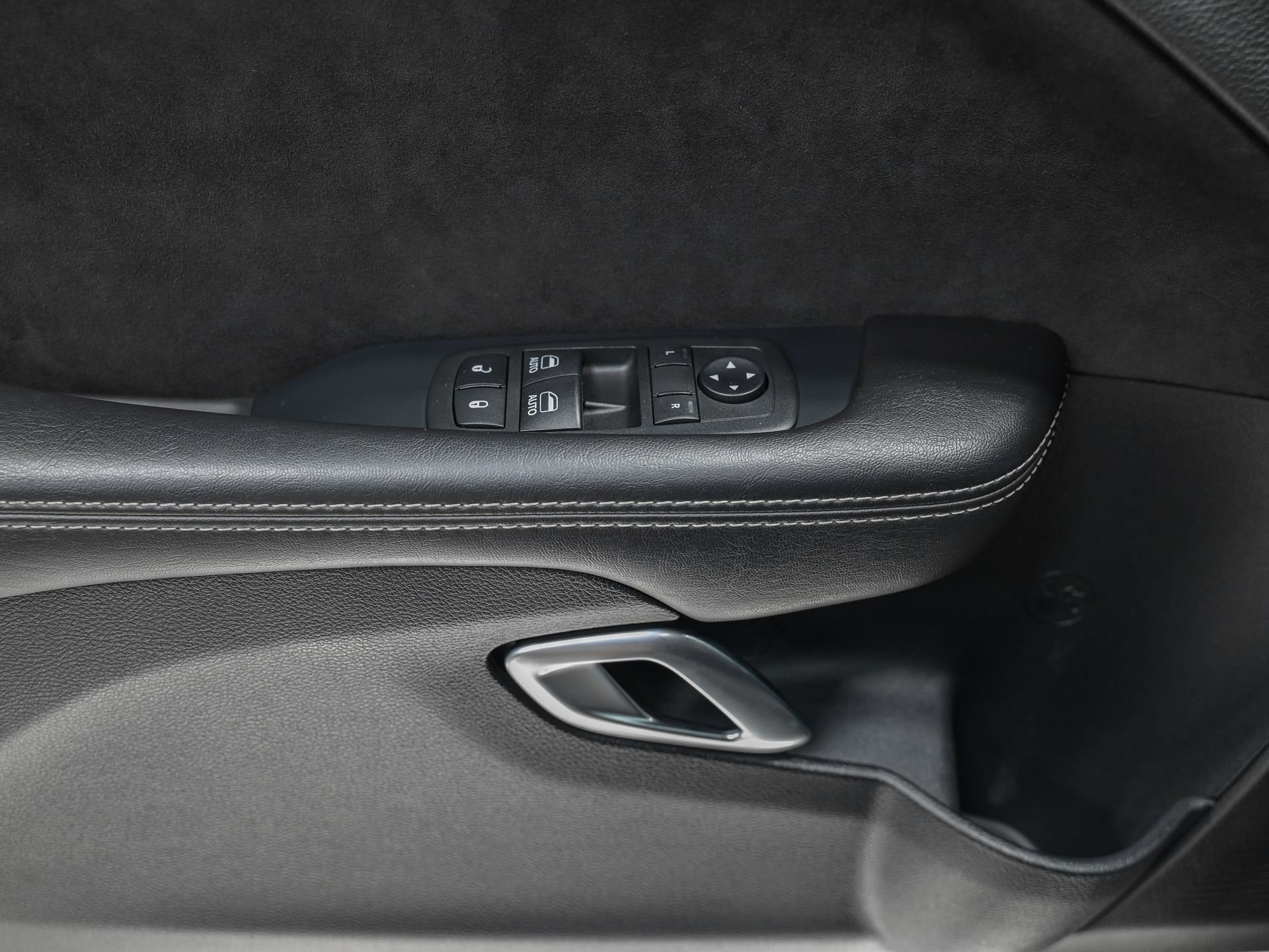 Used 2018 Dodge Challenger SRT Demon RWD image 12