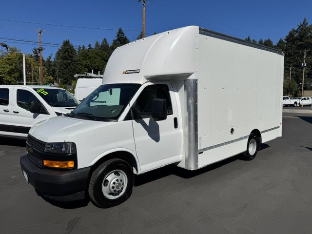 Used 2021 Chevrolet Express 3500 w/ Power Convenience Package RWD image 6