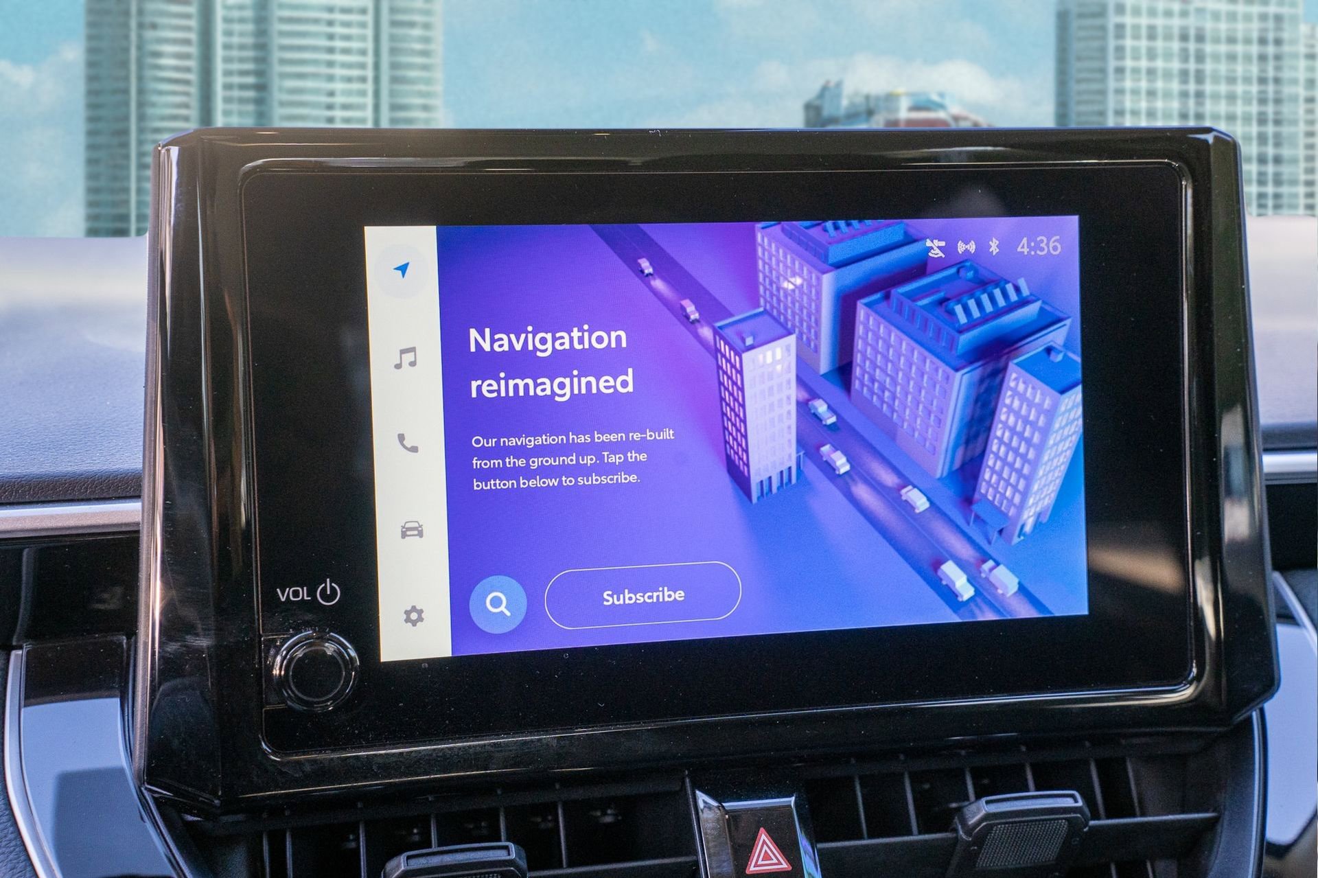 Used 2025 Toyota Corolla LE FWD image 33