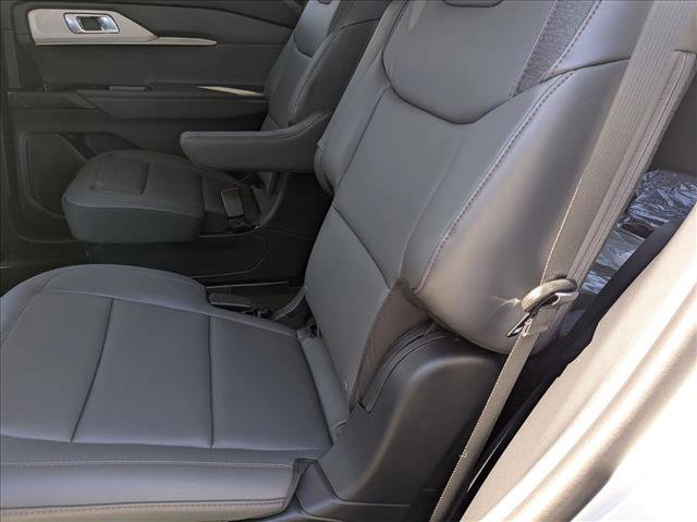 New 2026 Ford Explorer Active w/ Active Comfort Package image 14