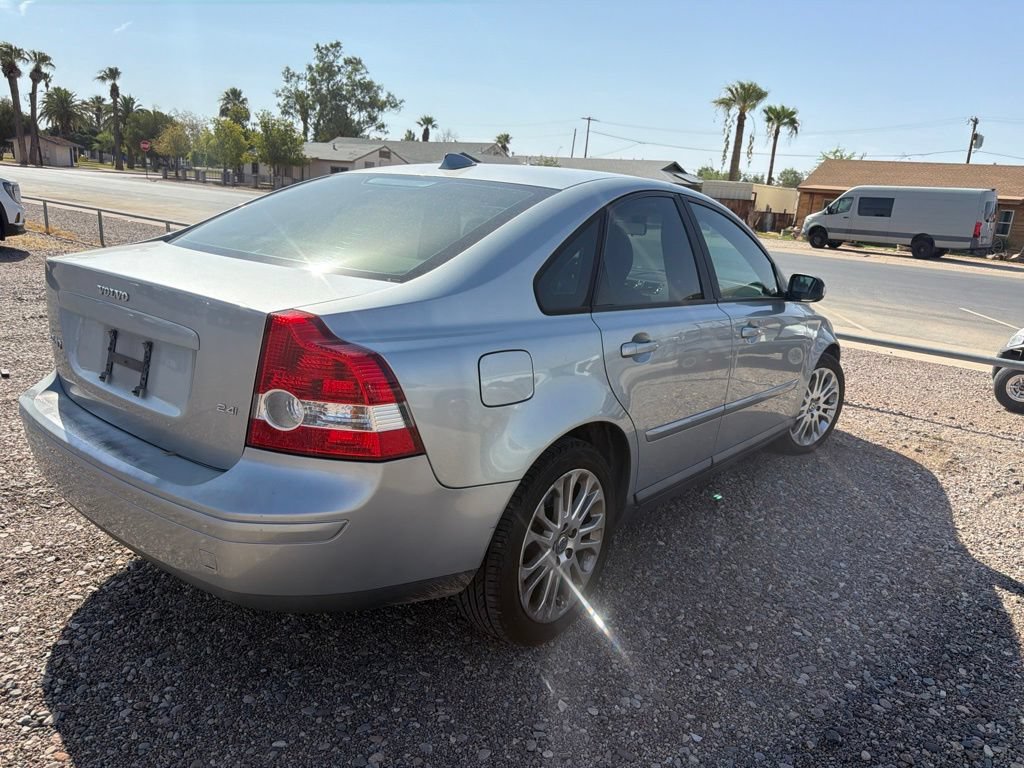 Used 2007 Volvo S40 2.4i FWD image 4
