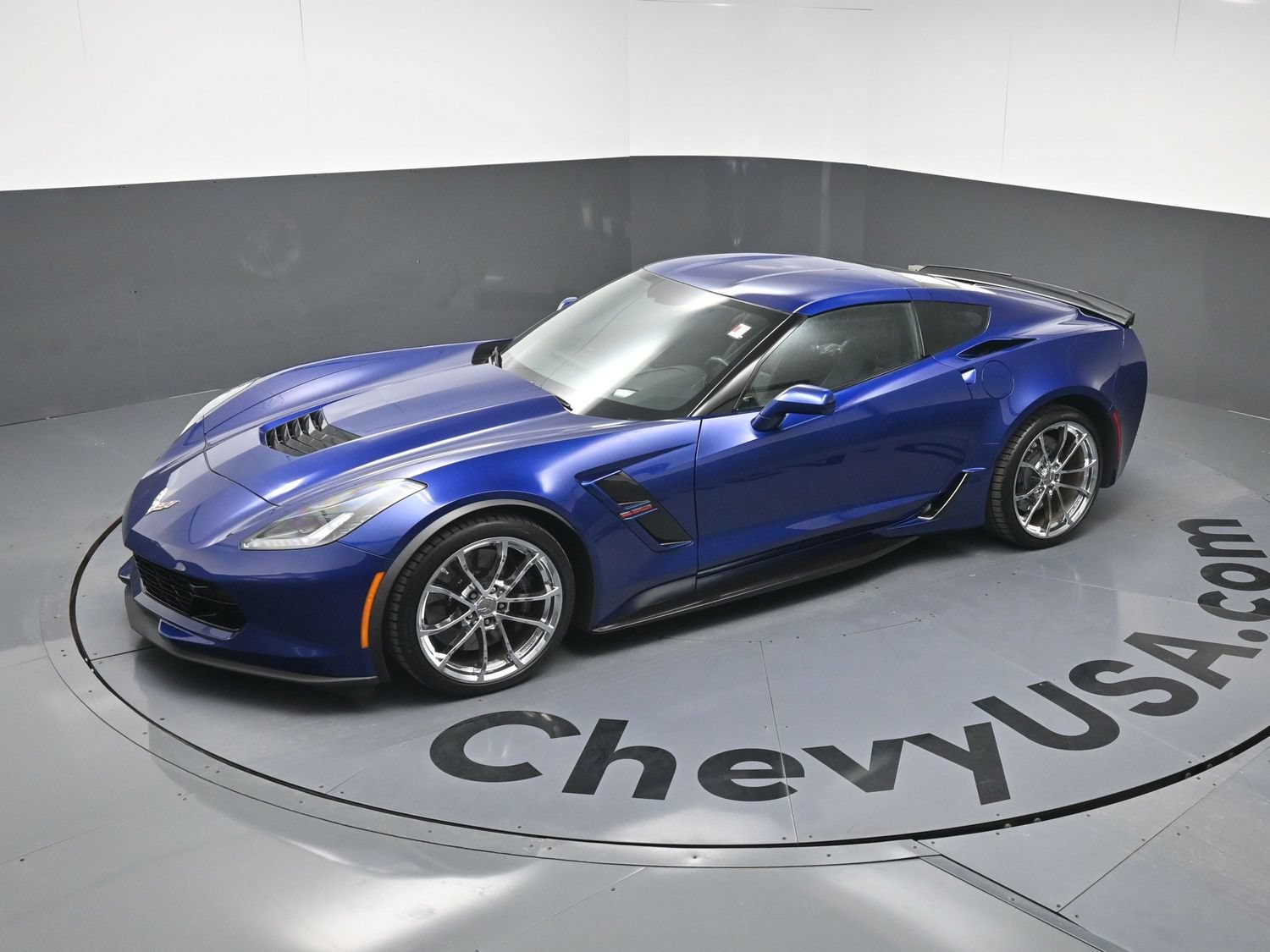Used 2018 Chevrolet Corvette Grand Sport RWD image 29