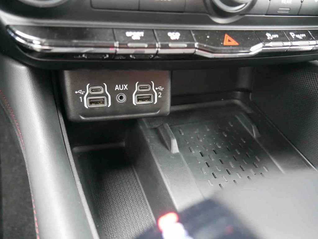 Used 2025 Dodge Durango R/T AWD/4WD image 38