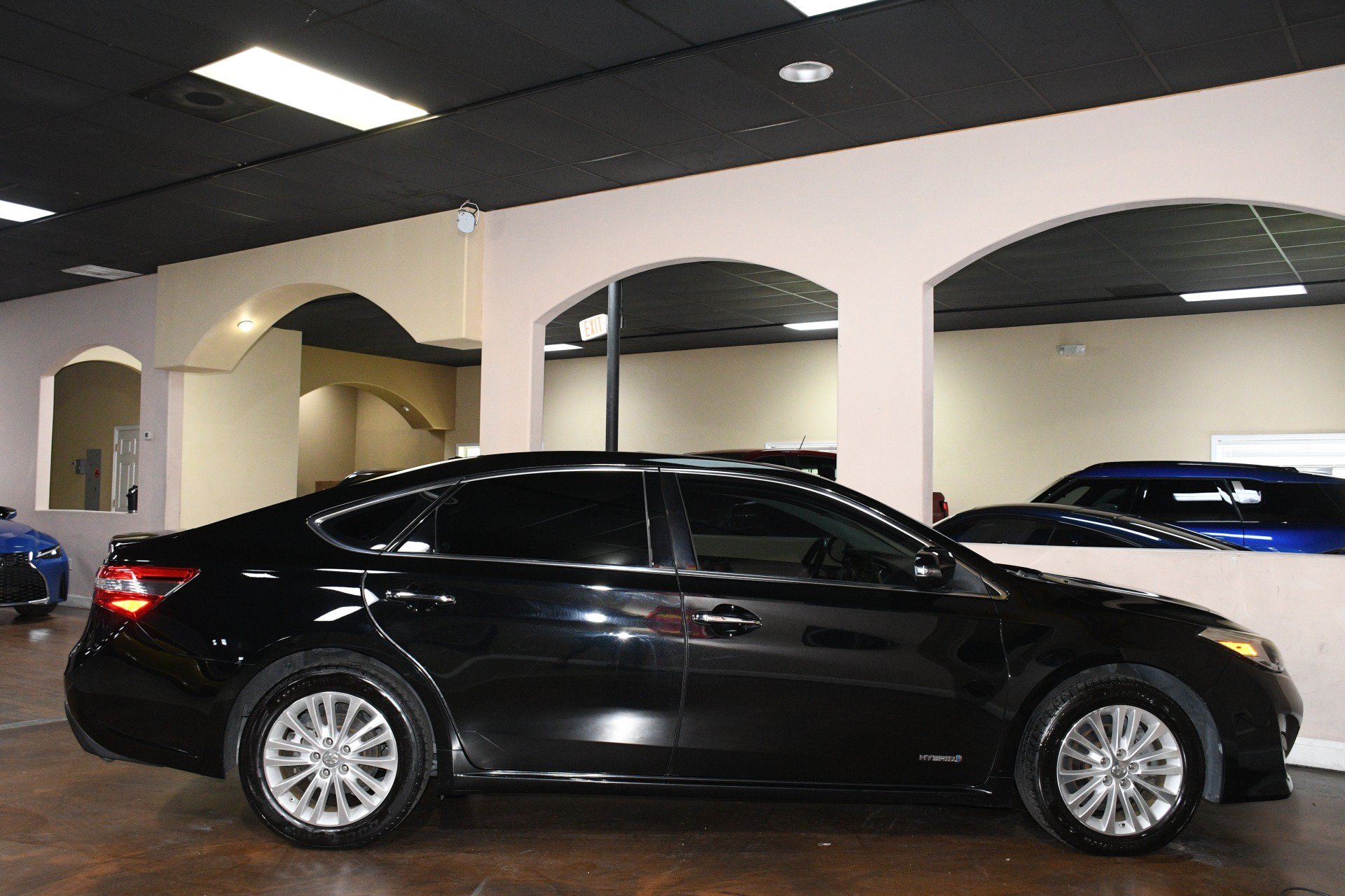 Used 2015 Toyota Avalon XLE Touring FWD image 52