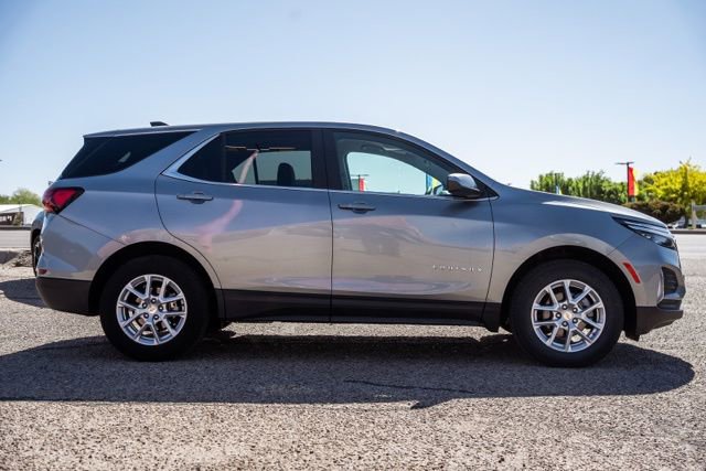 Used 2023 Chevrolet Equinox LT AWD/4WD image 4