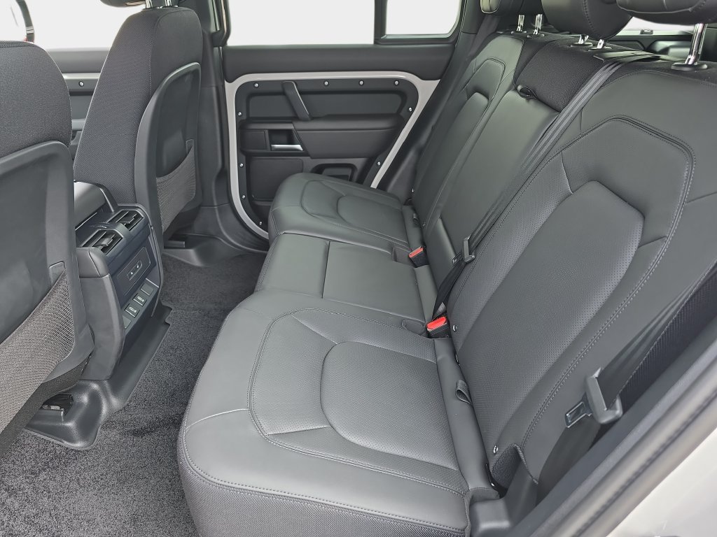 New 2026 Land Rover Defender 110 X AWD/4WD image 14