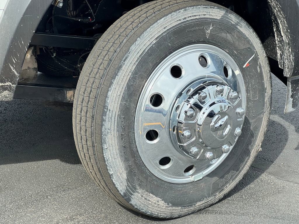 New 2026 RAM 5500 Tradesman w/ Chrome Appearance Group AWD/4WD image 9