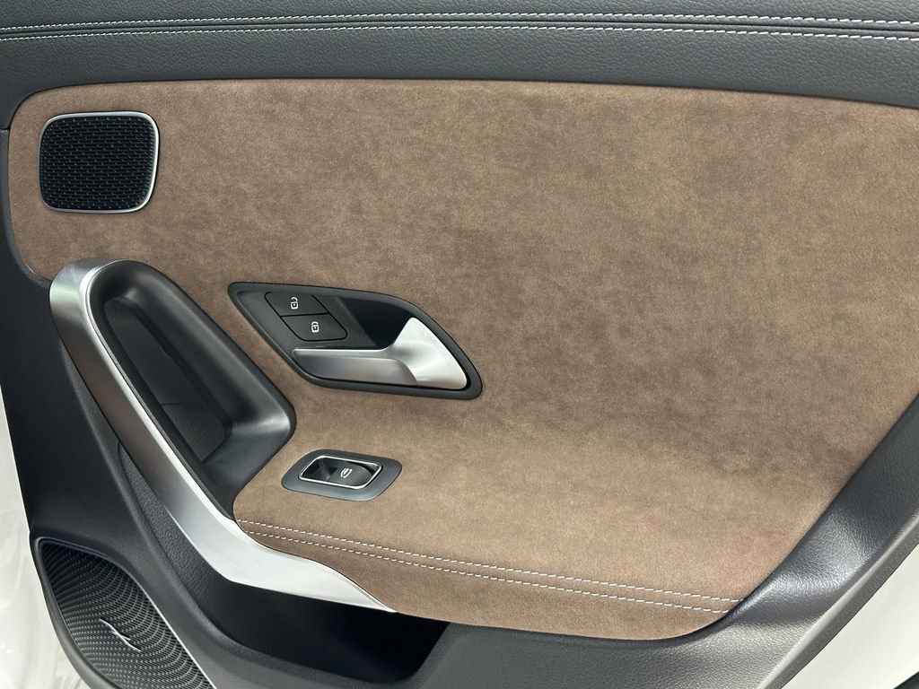 Certified 2025 Mercedes-Benz CLA 250 4MATIC image 18