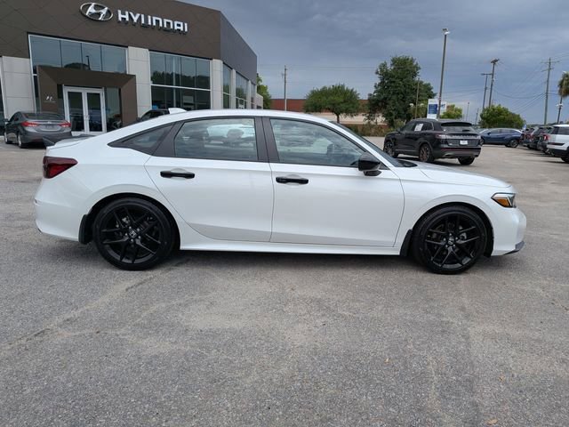 Used 2025 Honda Civic Sport image 3