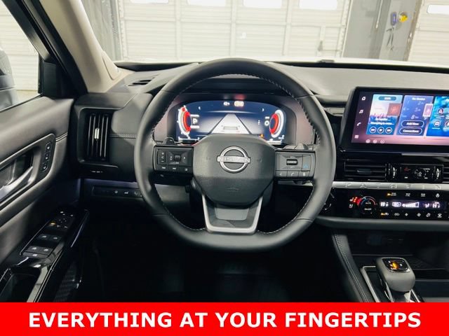 New 2026 Nissan Pathfinder Platinum FWD image 5
