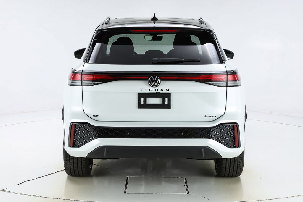 New 2026 Volkswagen Tiguan SE R-Line image 47