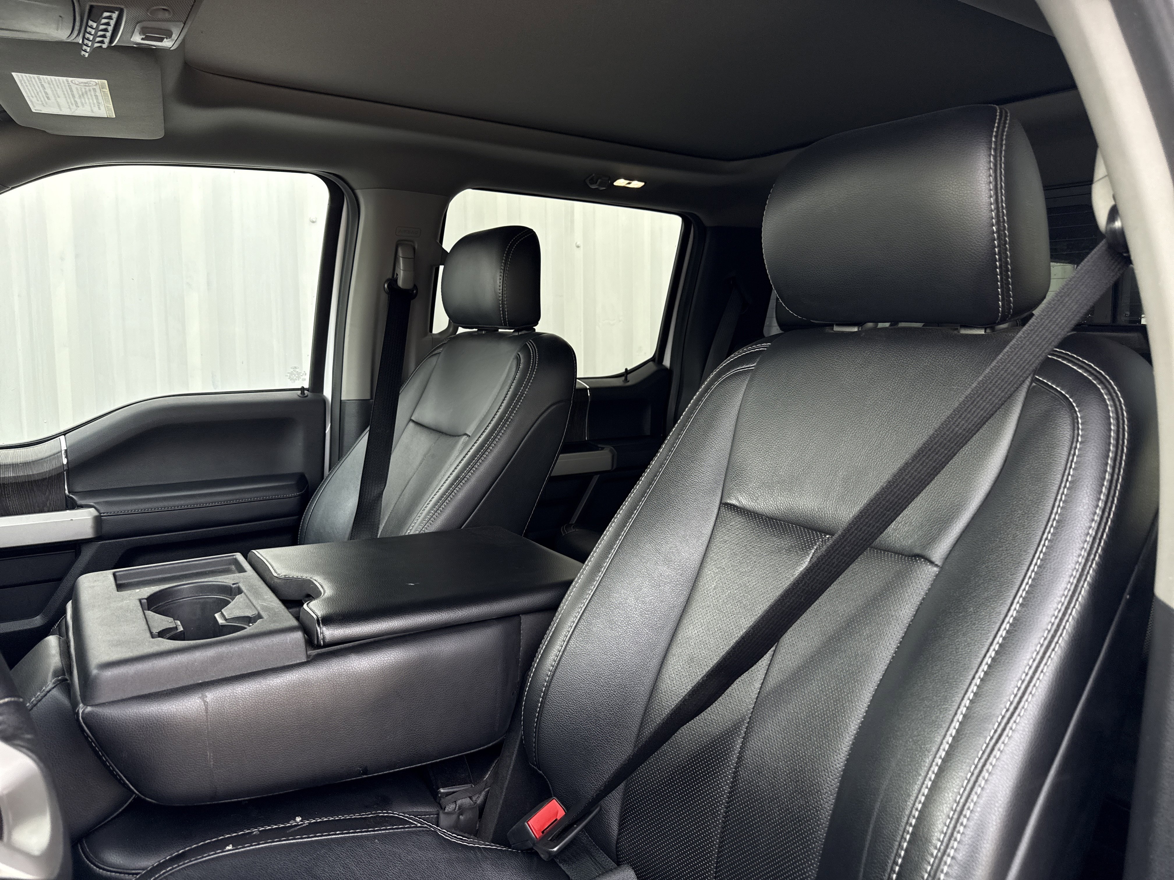 Used 2020 Ford F250 Lariat image 23