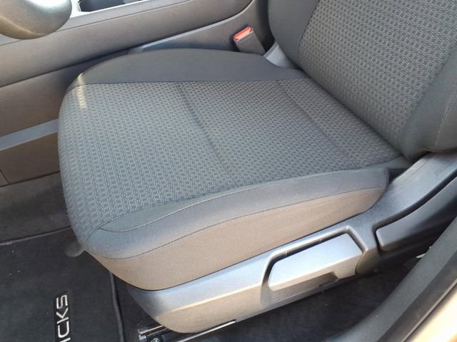 Used 2025 Nissan Kicks S image 13