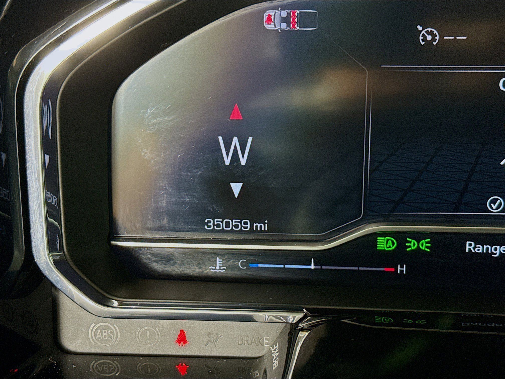 Used 2025 GMC Sierra 1500 SLT image 13