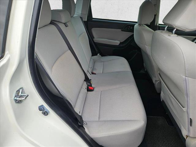 Used 2015 Subaru Forester 2.5i w/ Alloy Wheel Package AWD/4WD image 18