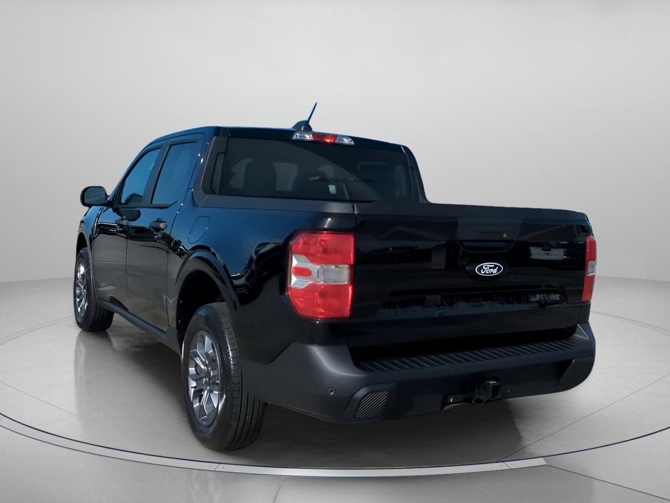 New 2026 Ford Maverick XLT w/ Equipment Group 301A AWD/4WD image 25