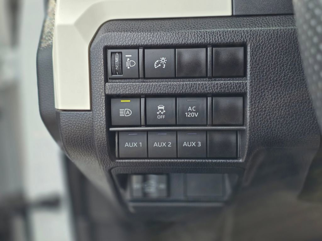 Used 2024 Toyota Tacoma TRD Sport w/ TRD Sport Upgrade Package image 35