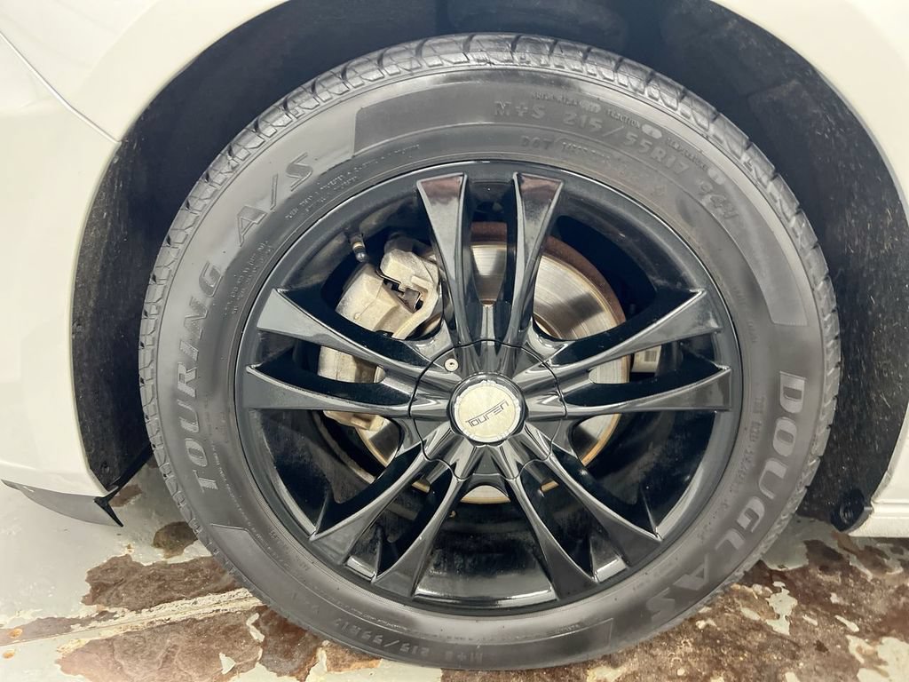 Used 2017 Chevrolet Malibu LS FWD image 25