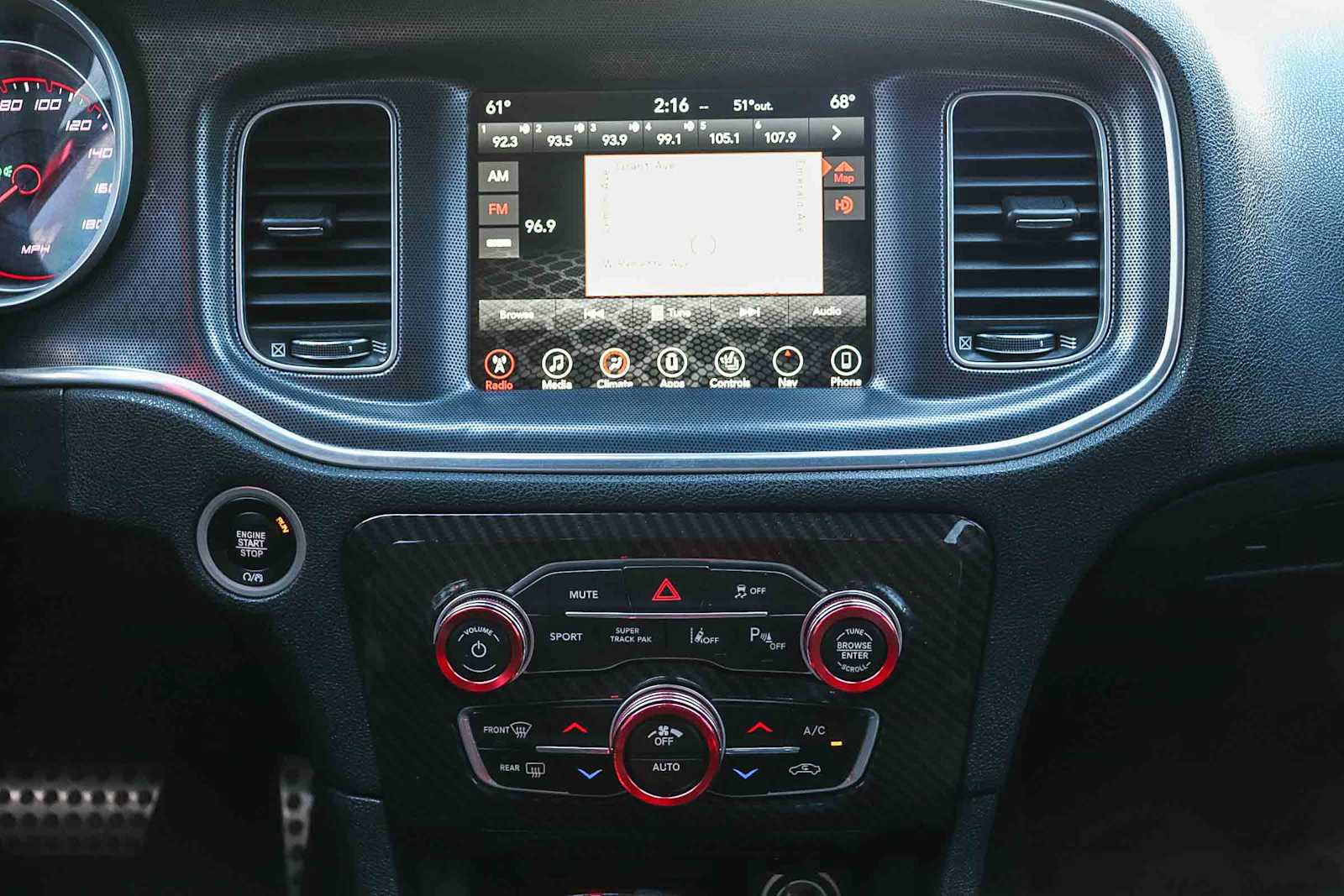 Used 2017 Dodge Charger R/T Scat Pack w/ Technology Group image 13