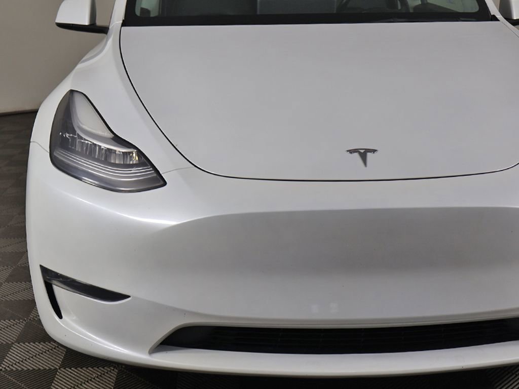 Used 2023 Tesla Model Y Long Range image 13