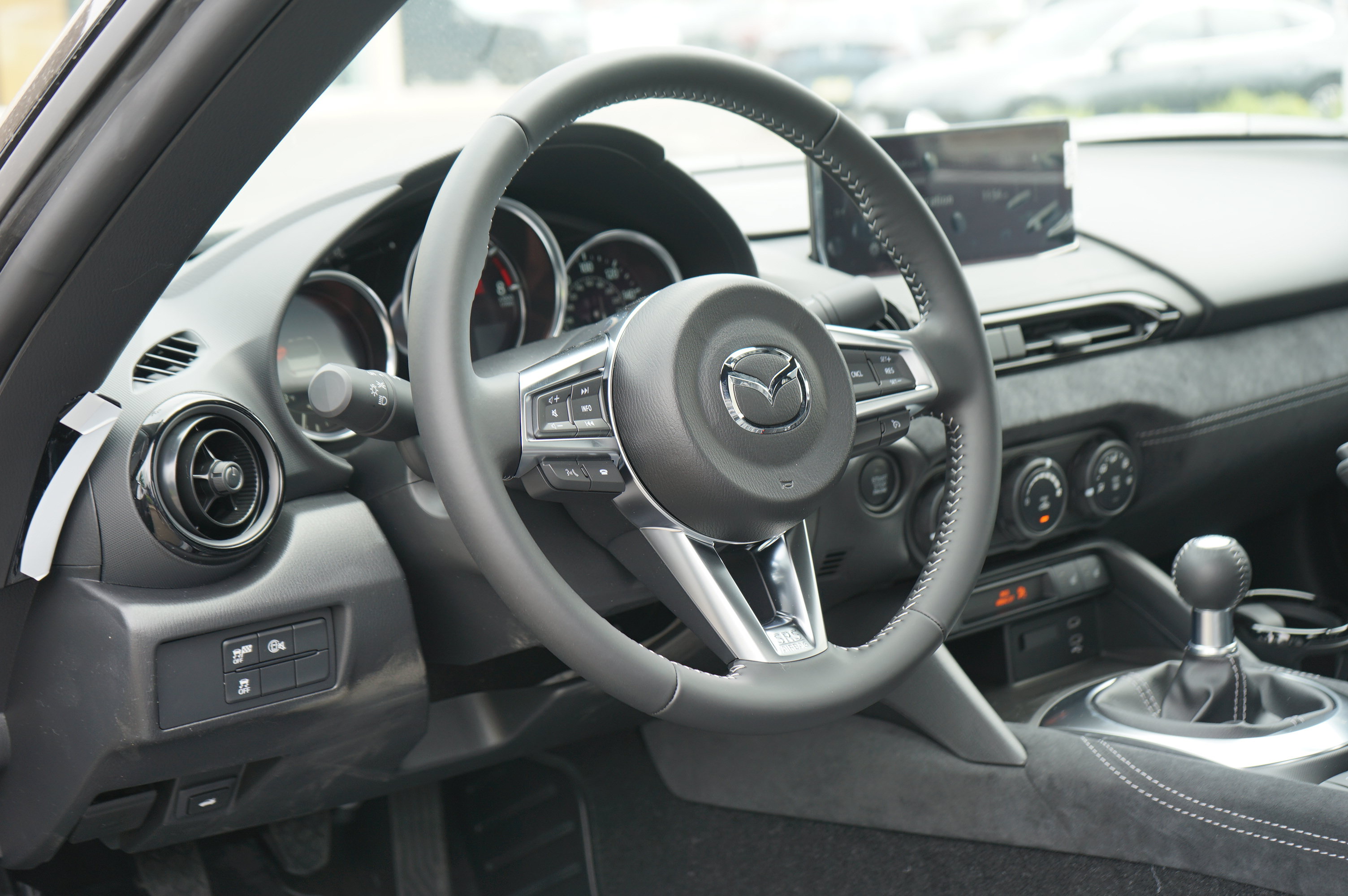 New 2026 MAZDA MX-5 Miata Club RWD image 13