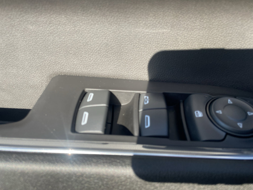 Used 2024 GMC Sierra 1500 Elevation AWD/4WD image 24