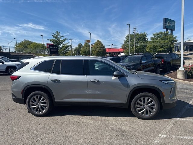 New 2026 Buick Enclave Preferred w/ Power Package image 18
