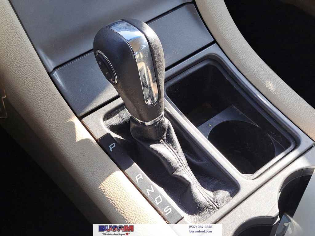Used 2017 Ford Taurus SE FWD image 22