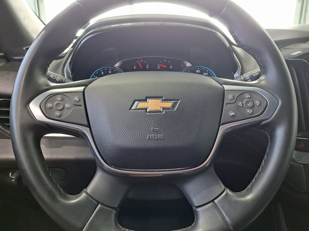 Used 2023 Chevrolet Traverse LT image 11