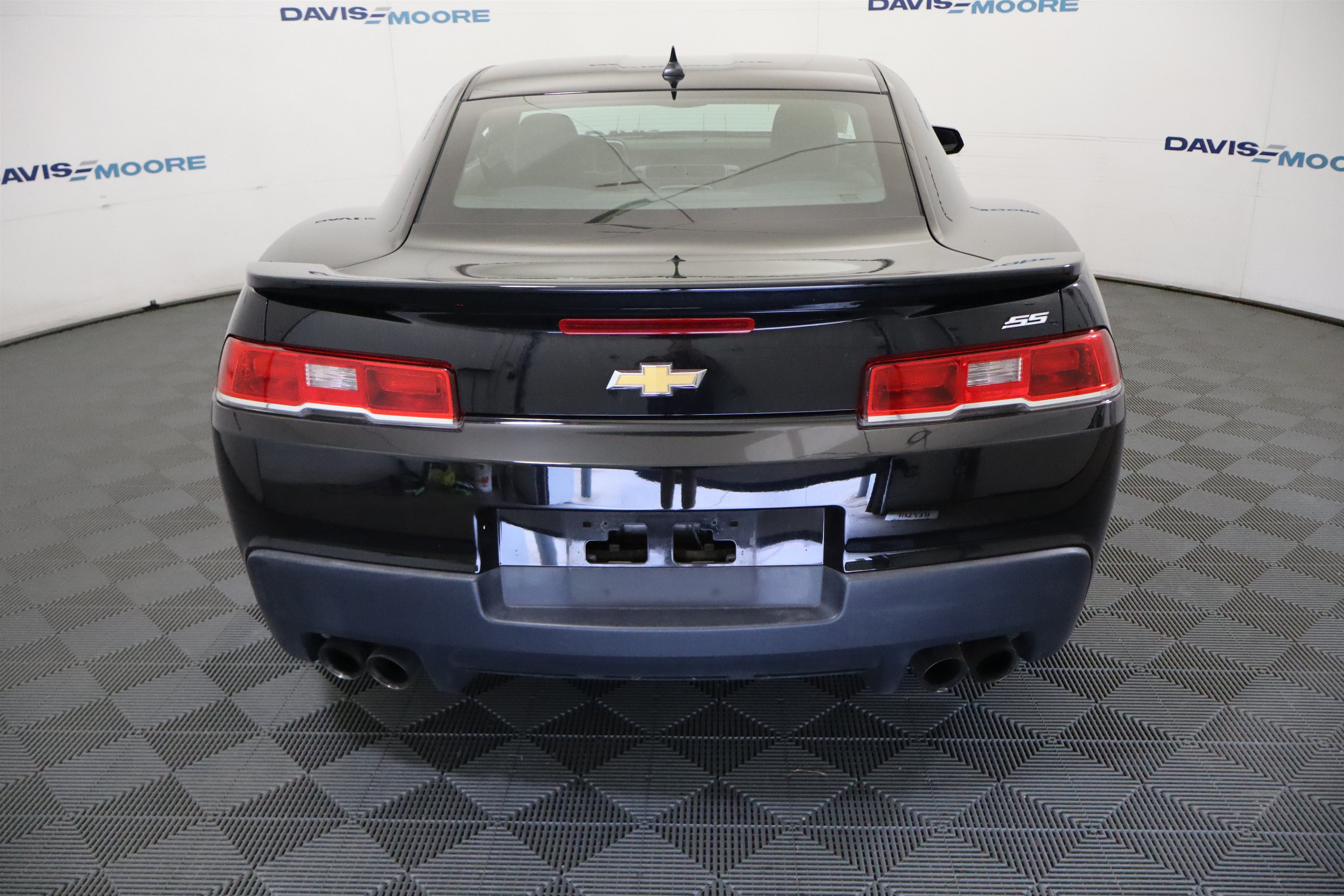 Used 2014 Chevrolet Camaro SS RWD image 8