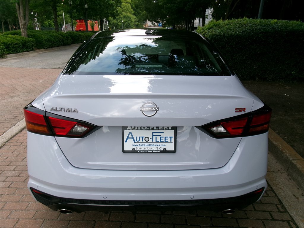 Used 2026 Nissan Altima 2.5 SR FWD image 6