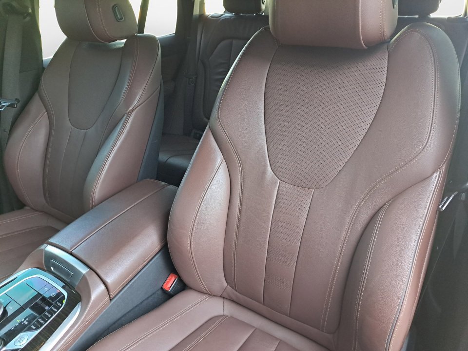 Used 2019 BMW X5 xDrive40i w/ Convenience Package AWD/4WD image 11