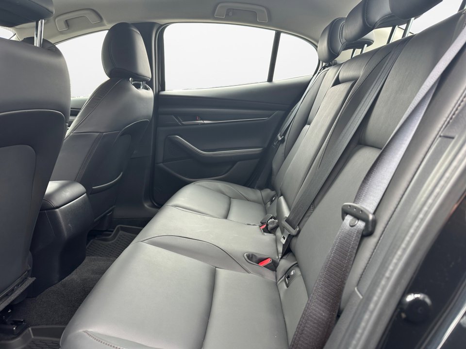 Certified 2025 MAZDA MAZDA3 s image 16