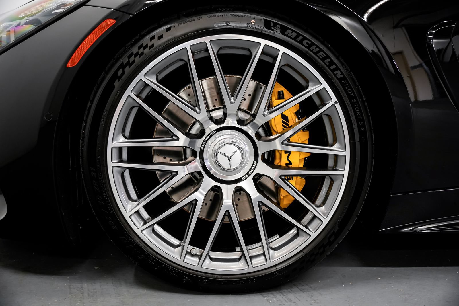 Used 2025 Mercedes-Benz AMG GT 55 image 39