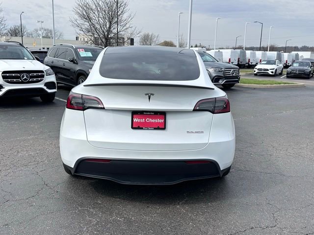 Used 2024 Tesla Model Y Performance image 9
