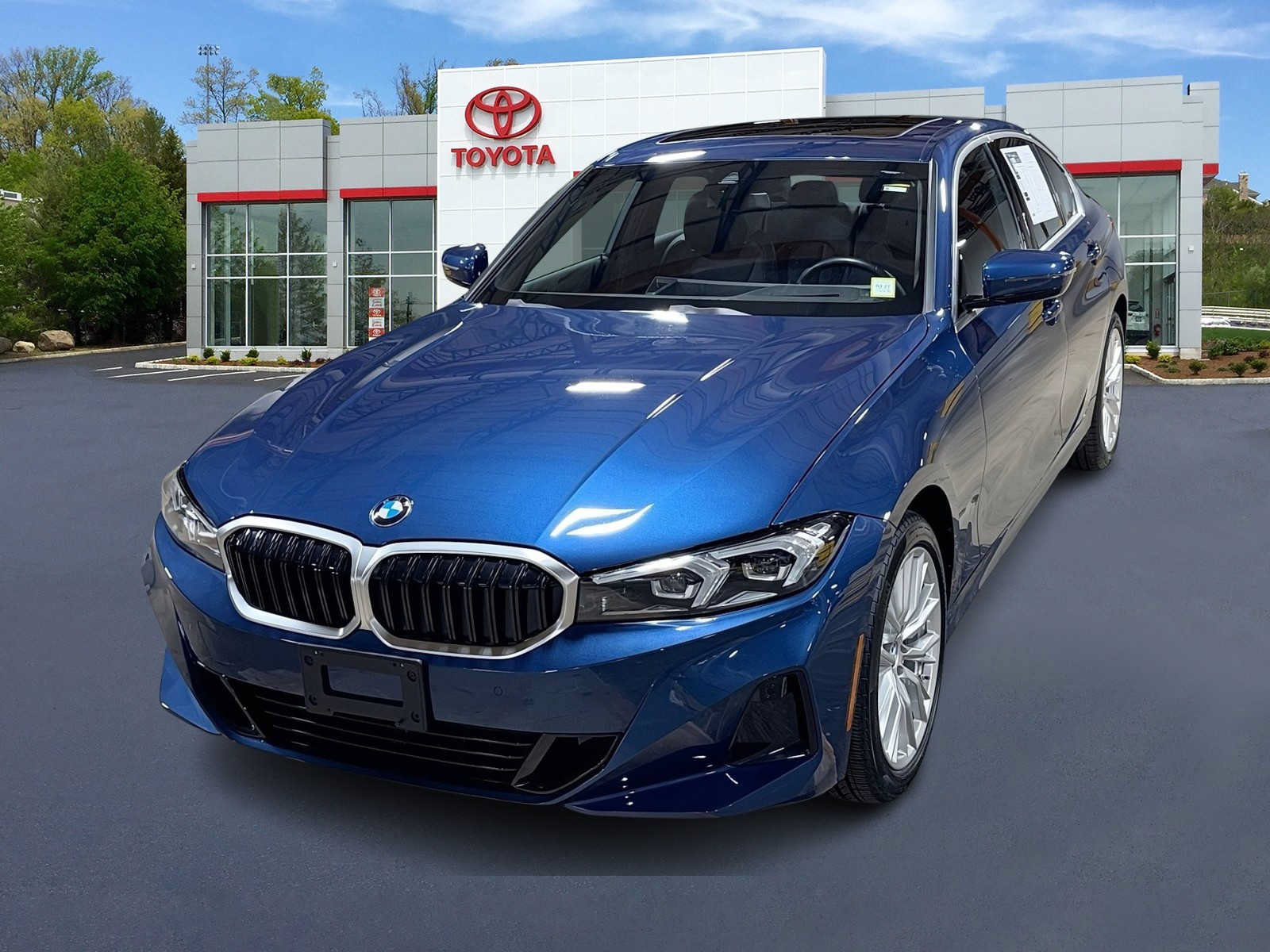Used 2024 BMW 330i xDrive Sedan w/ Premium Package