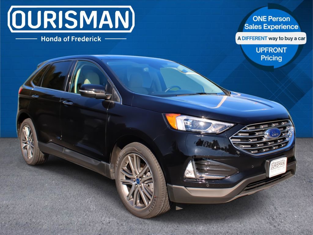 Used 2022 Ford Edge Titanium w/ Class II Trailer Tow Package