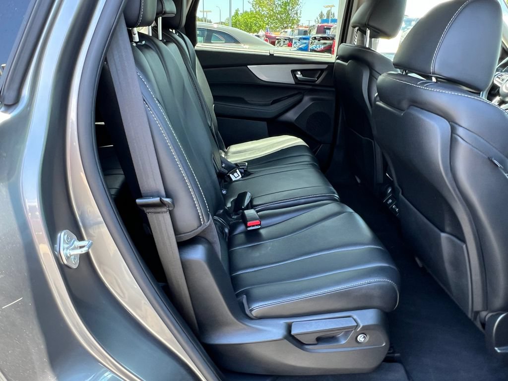 Used 2024 Acura MDX w/ Technology Package AWD/4WD image 19