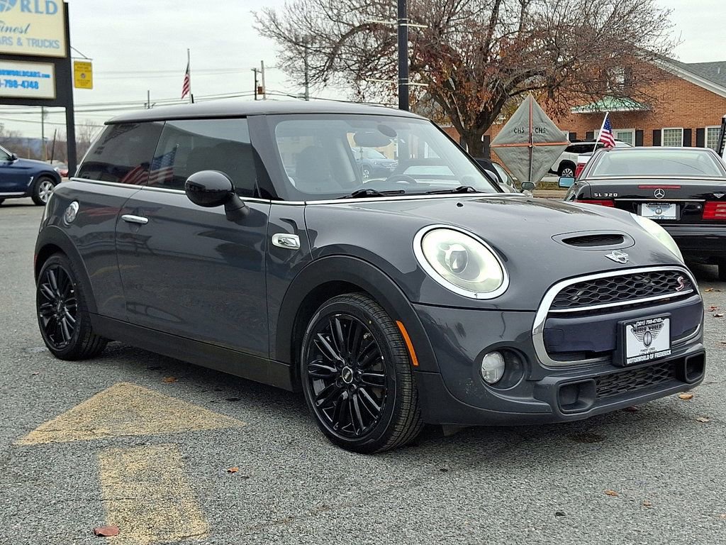 Used 2014 MINI Cooper S image 3