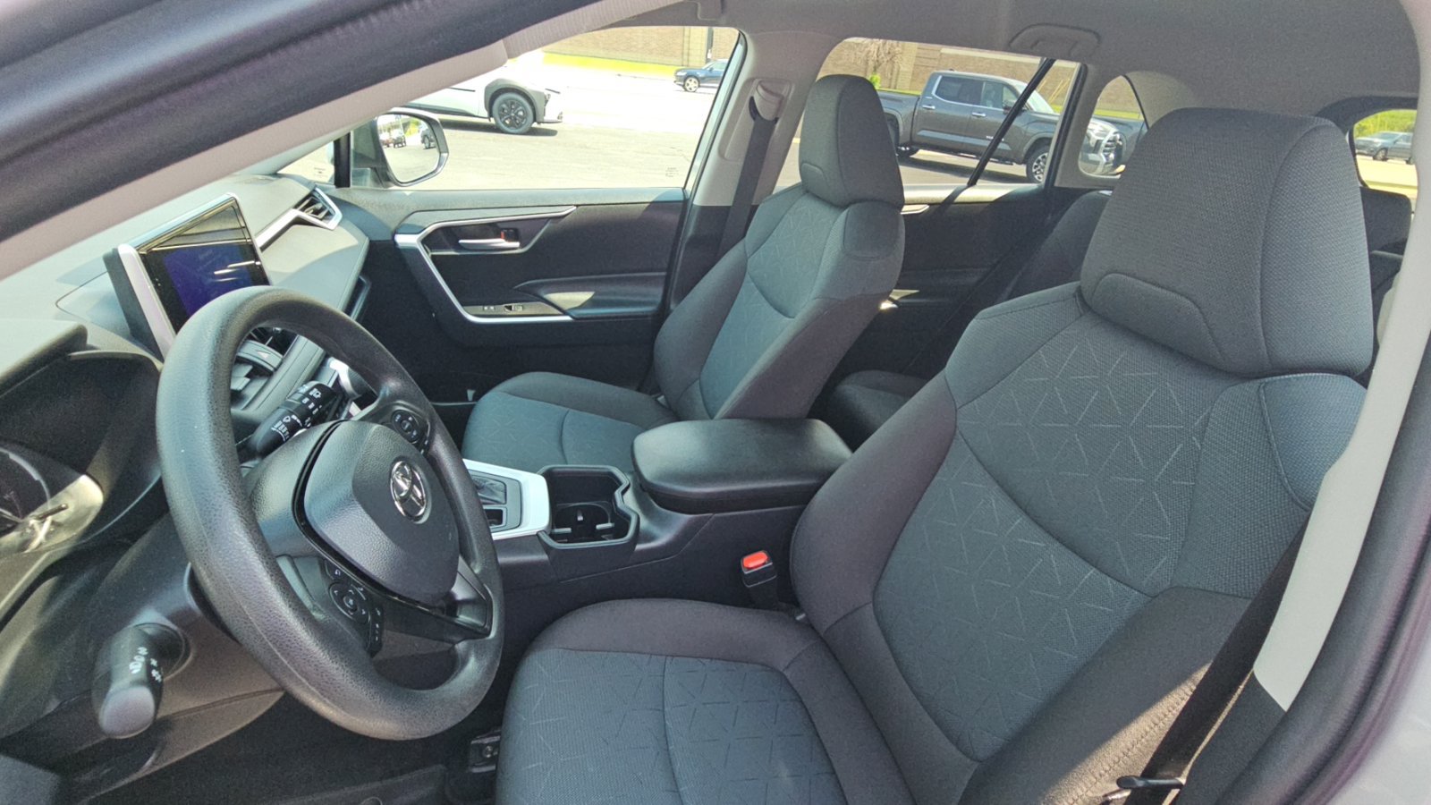 Certified 2025 Toyota RAV4 XLE AWD/4WD image 25