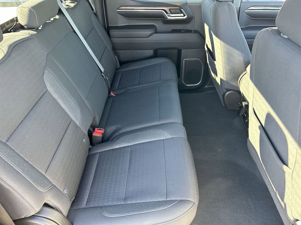 Used 2023 GMC Sierra 1500 SLE image 26