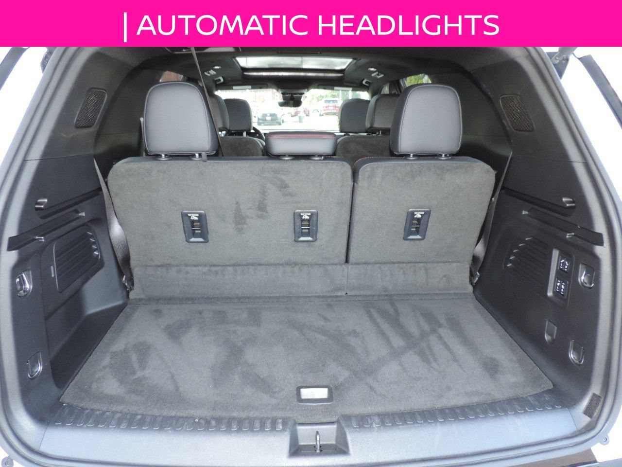 Used 2024 Chevrolet Traverse RS w/ LPO, Floor Liner Package FWD image 12