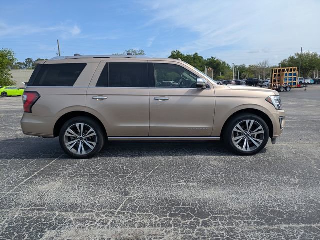 Used 2020 Ford Expedition Platinum image 3
