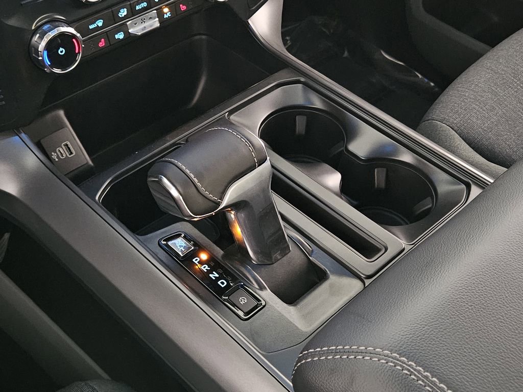 New 2025 Ford F150 Lightning XLT image 30
