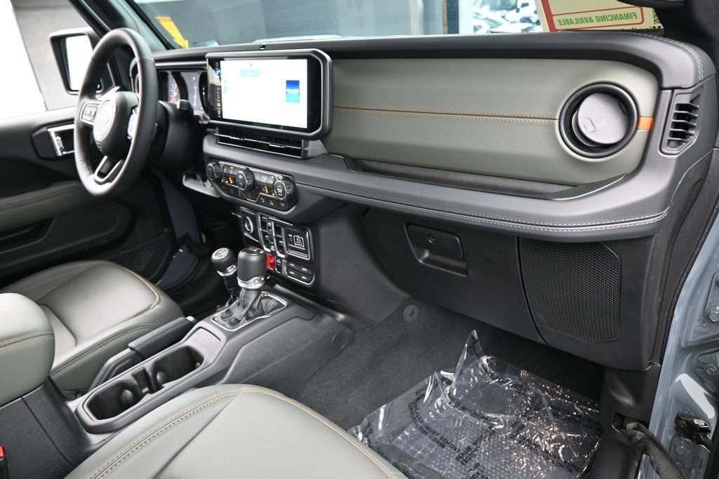 Used 2026 Jeep Gladiator Mojave AWD/4WD image 48