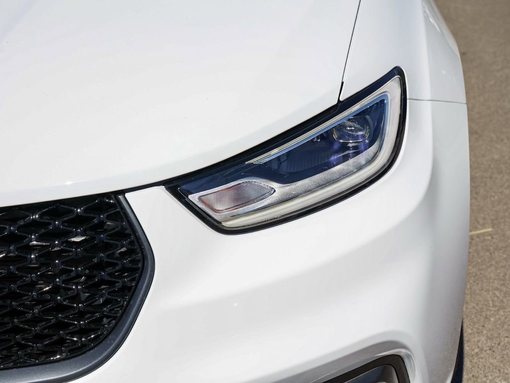 New 2026 Chrysler Pacifica Select w/ S Appearance Package FWD image 10