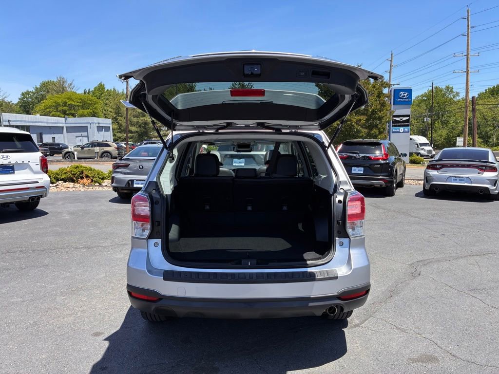 Used 2018 Subaru Forester 2.5i Limited w/ Popular Package #2 AWD/4WD image 11